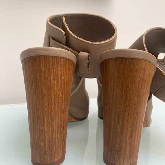 Vince Made in Italy chunky heels - Picture 2 of 3